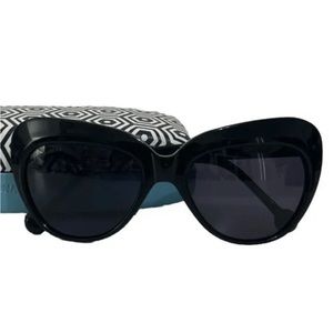 Jonathan Adler St. Tropez UF Black Cat-eye Sunglasses w/ Case New